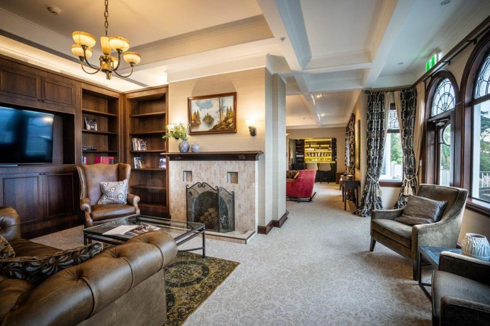 Hackthorne Gardens Luxury Accommodation Christchurch Exteriör bild