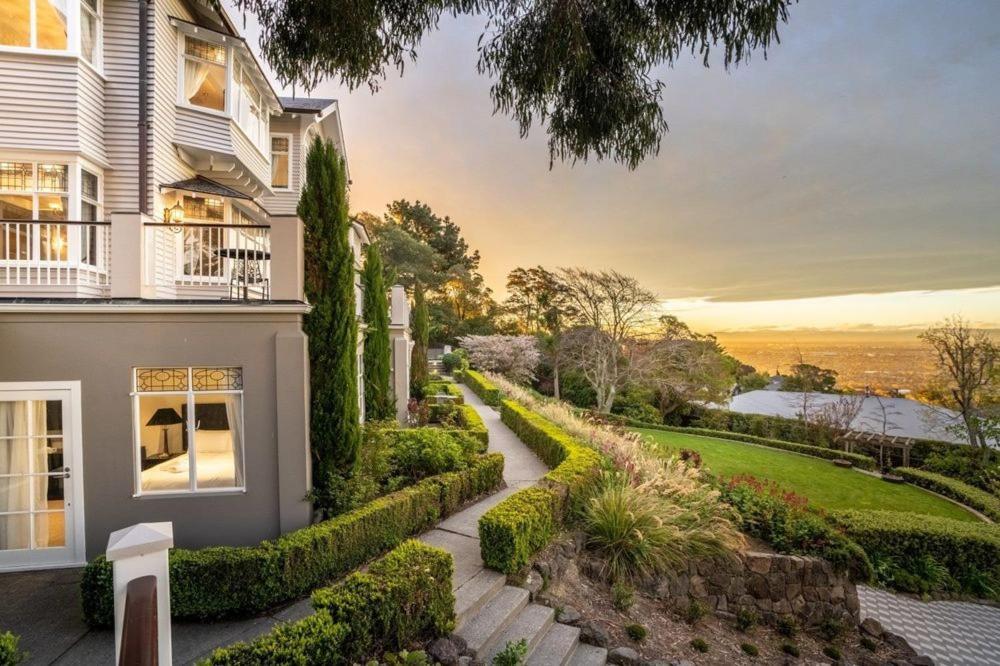 Hackthorne Gardens Luxury Accommodation Christchurch Exteriör bild